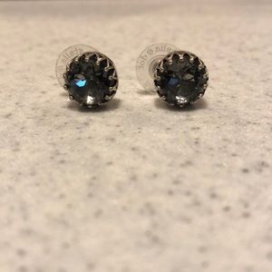 Stella & Dot Nancy Stud Earrings